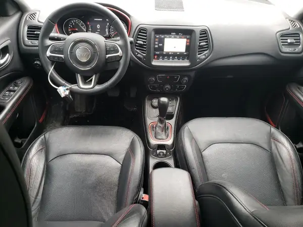 3C4NJDDB4HT649028 2017 JEEP COMPASS - Image 8