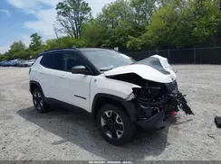 3C4NJDDB4JT255616 2018 JEEP COMPASS