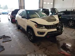 3C4NJDDB4JT263926 2018 JEEP COMPASS