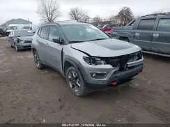 3C4NJDDB4JT284582 2018 JEEP COMPASS