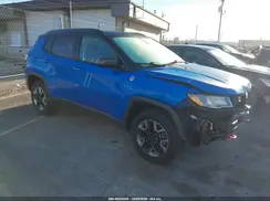 3C4NJDDB4JT307438 2018 JEEP COMPASS