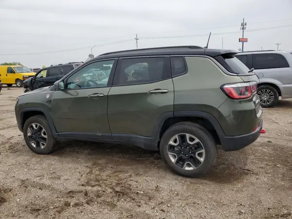3C4NJDDB4JT307441 2018 JEEP COMPASS - Image 2