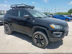 3C4NJDDB4JT324143 2018 JEEP COMPASS