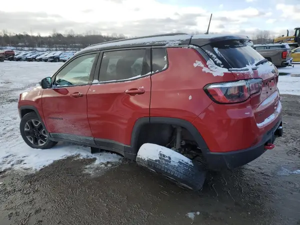 3C4NJDDB4JT337457 2018 JEEP COMPASS - Image 2