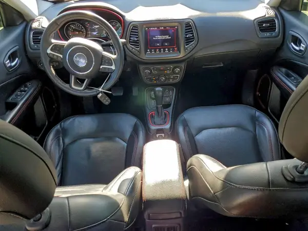 3C4NJDDB4JT345879 2018 JEEP COMPASS - Image 8