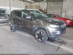3C4NJDDB4JT417163 2018 JEEP COMPASS