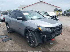 3C4NJDDB4JT465505 2018 JEEP COMPASS