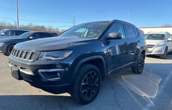 3C4NJDDB4JT479159 2018 JEEP COMPASS - Image 2