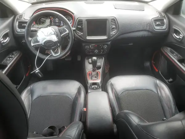 3C4NJDDB4JT479257 2018 JEEP COMPASS - Image 8