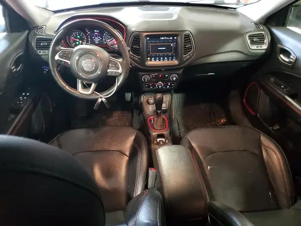 3C4NJDDB4KT601259 2019 JEEP COMPASS - Image 8