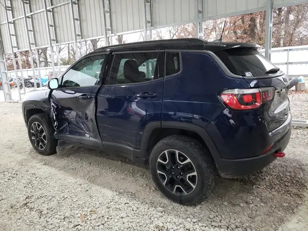 3C4NJDDB4KT627294 2019 JEEP COMPASS - Image 2