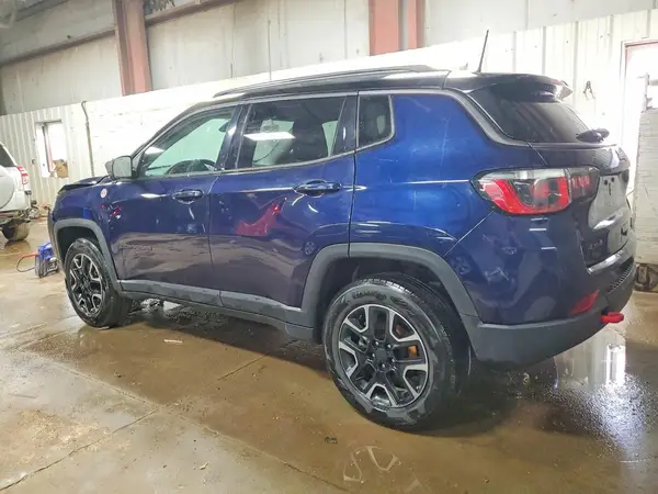 3C4NJDDB4KT627974 2019 JEEP COMPASS - Image 2