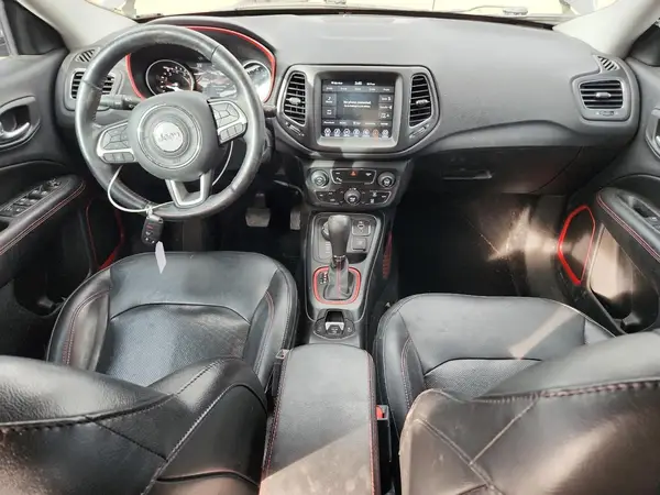 3C4NJDDB4KT696745 2019 JEEP COMPASS - Image 8