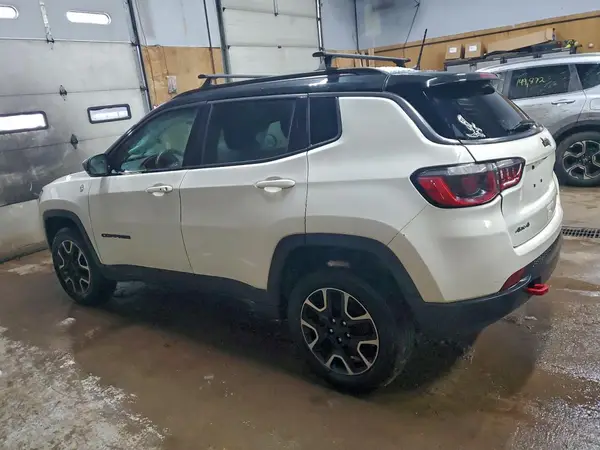 3C4NJDDB4KT713866 2019 JEEP COMPASS - Image 2