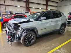 3C4NJDDB4KT716220 2019 JEEP COMPASS