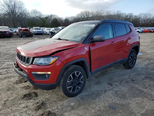 3C4NJDDB4KT752571 2019 JEEP COMPASS - Image 1