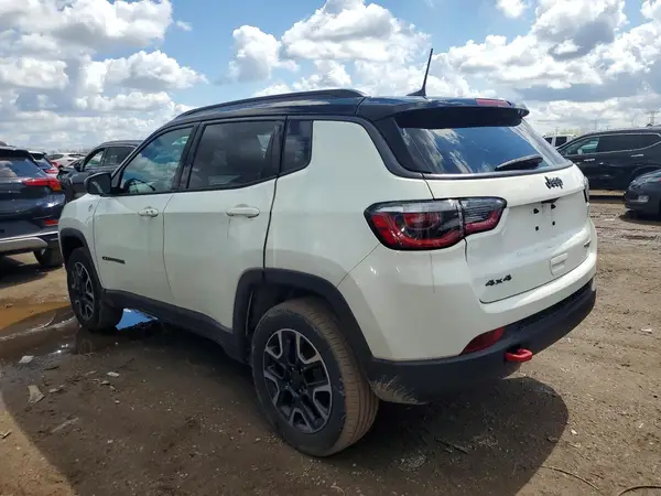 3C4NJDDB4KT760606 2019 JEEP COMPASS - Image 2
