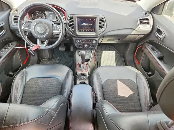 3C4NJDDB4KT790382 2019 JEEP COMPASS - Image 8