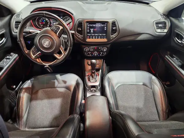 3C4NJDDB4KT821873 2019 JEEP COMPASS - Image 8