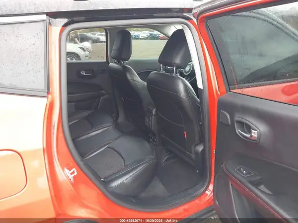 3C4NJDDB4LT130442 2020 JEEP COMPASS - Image 8