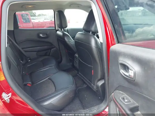 3C4NJDDB4LT184257 2020 JEEP COMPASS - Image 8