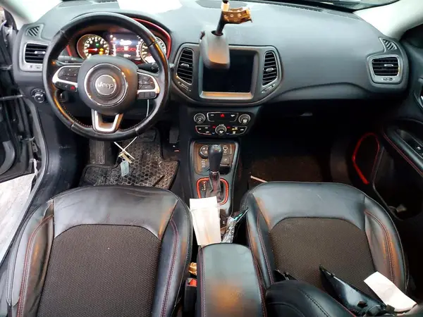 3C4NJDDB4LT207861 2020 JEEP COMPASS - Image 8