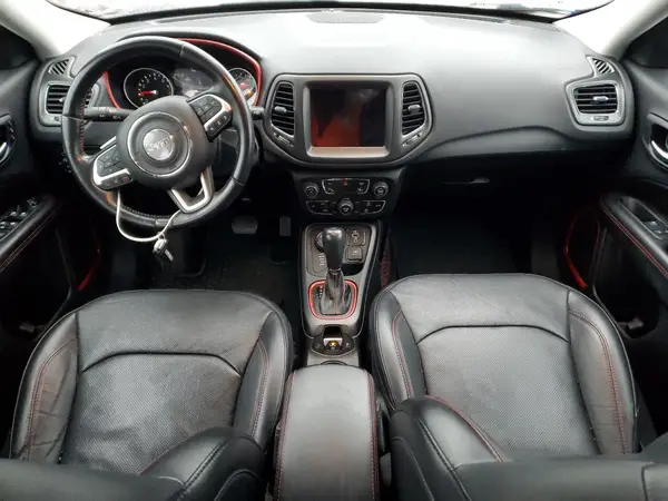 3C4NJDDB4MT557430 2021 JEEP COMPASS - Image 8
