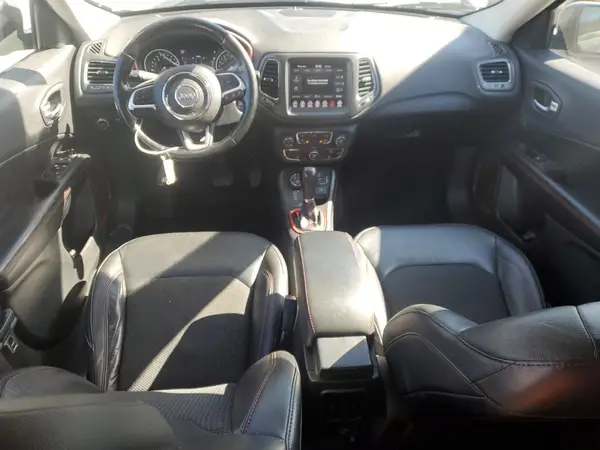 3C4NJDDB4MT584580 2021 JEEP COMPASS - Image 8