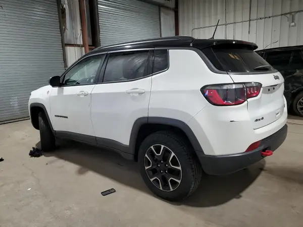 3C4NJDDB4MT598026 2021 JEEP COMPASS - Image 2