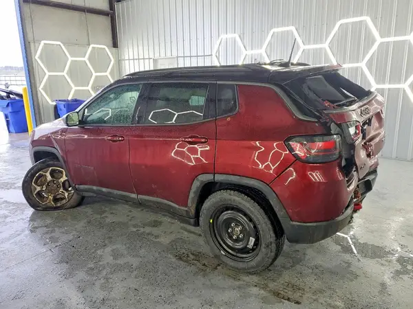 3C4NJDDB4NT141332 2022 JEEP COMPASS - Image 2