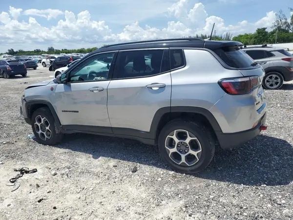 3C4NJDDB4NT152623 2022 JEEP COMPASS - Image 2