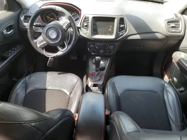 3C4NJDDB5HT659521 2017 JEEP COMPASS - Image 8
