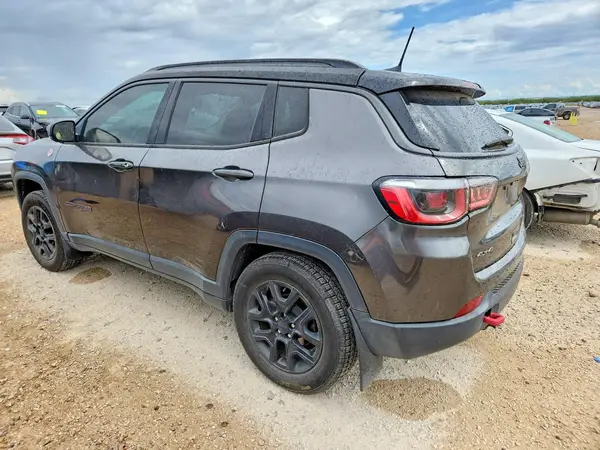 3C4NJDDB5HT667408 2017 JEEP COMPASS - Image 2