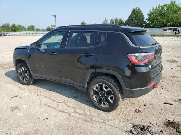 3C4NJDDB5HT674469 2017 JEEP COMPASS - Image 2