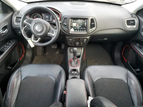 3C4NJDDB5JT112495 2018 JEEP COMPASS - Image 8