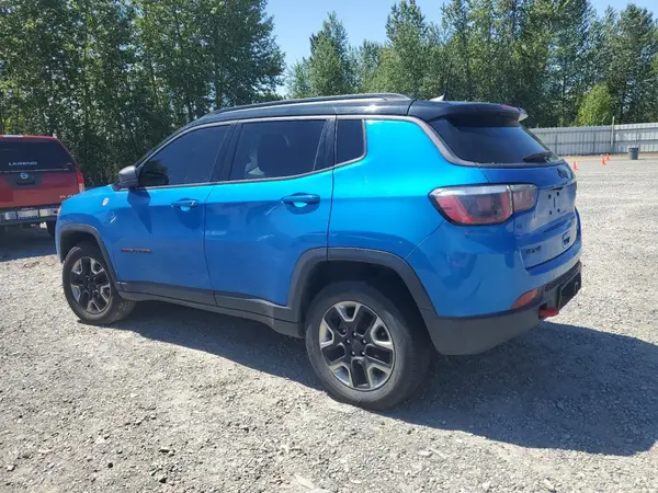 3C4NJDDB5JT143603 2018 JEEP COMPASS - Image 2