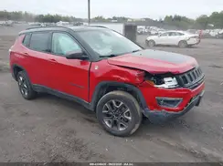 3C4NJDDB5JT147568 2018 JEEP COMPASS