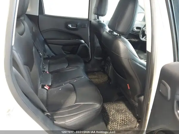 3C4NJDDB5JT155508 2018 JEEP COMPASS - Image 8