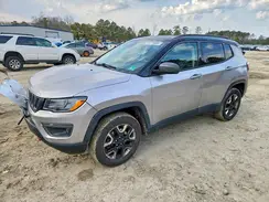 3C4NJDDB5JT174821 2018 JEEP COMPASS