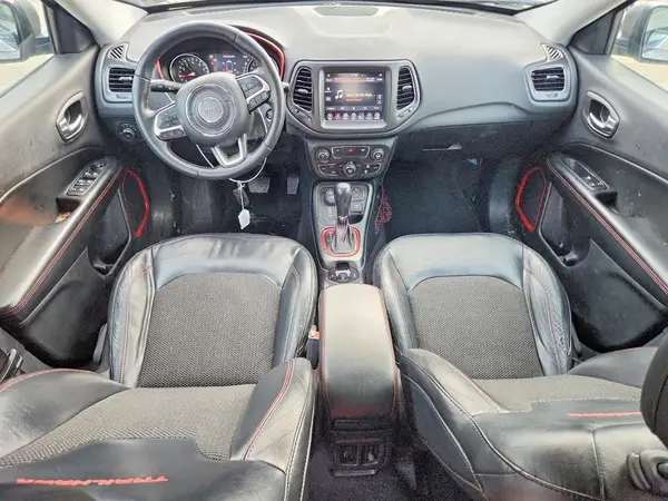 3C4NJDDB5JT174821 2018 JEEP COMPASS - Image 8