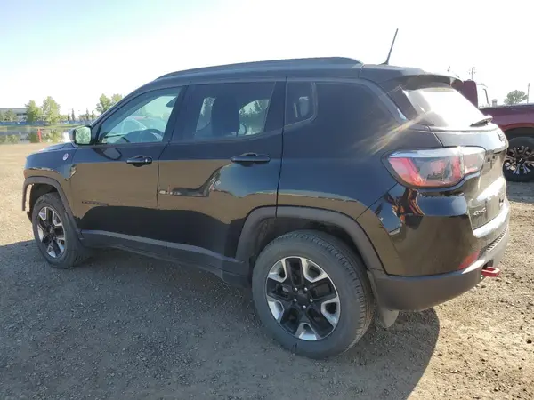 3C4NJDDB5JT230661 2018 JEEP COMPASS - Image 2