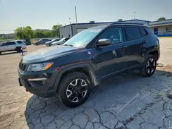 3C4NJDDB5JT307979 2018 JEEP COMPASS