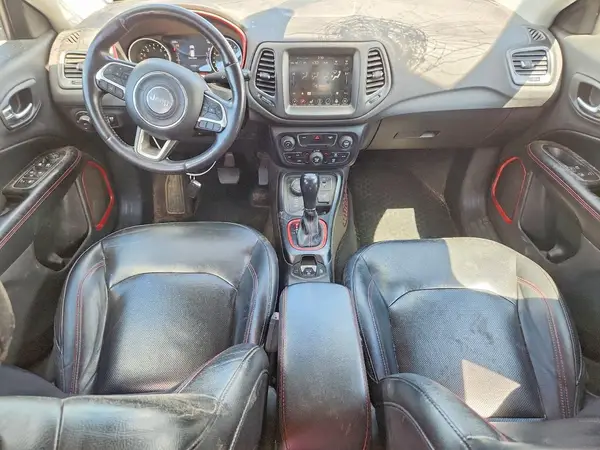 3C4NJDDB5JT345857 2018 JEEP COMPASS - Image 8