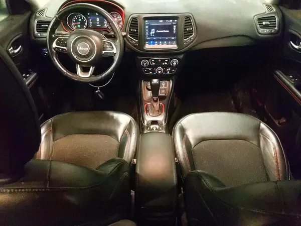 3C4NJDDB5JT376123 2018 JEEP COMPASS - Image 8
