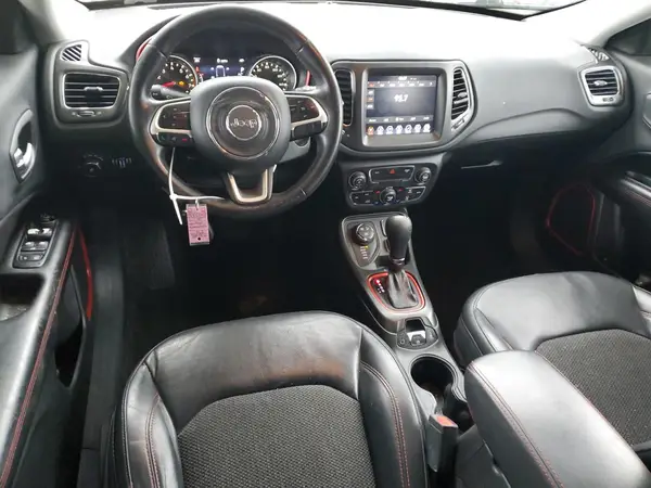 3C4NJDDB5JT451385 2018 JEEP COMPASS - Image 8