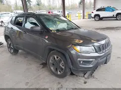 3C4NJDDB5JT465531 2018 JEEP COMPASS