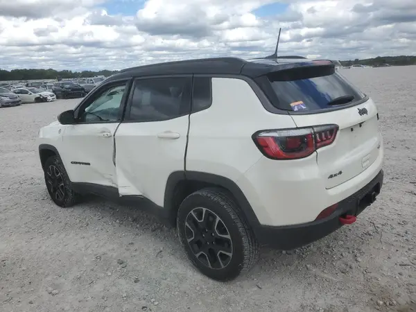 3C4NJDDB5JT485844 2018 JEEP COMPASS - Image 2