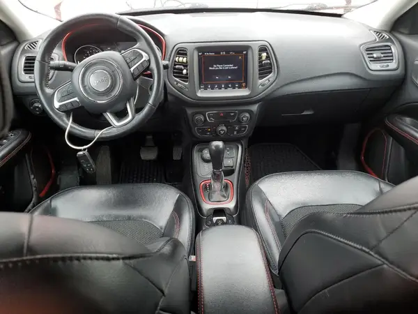3C4NJDDB5KT597819 2019 JEEP COMPASS - Image 8