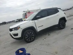 3C4NJDDB5KT599022 2019 JEEP COMPASS