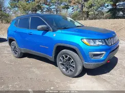3C4NJDDB5KT683907 2019 JEEP COMPASS